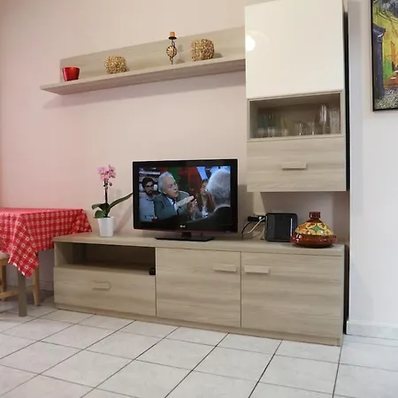 E Sei A Casa *
